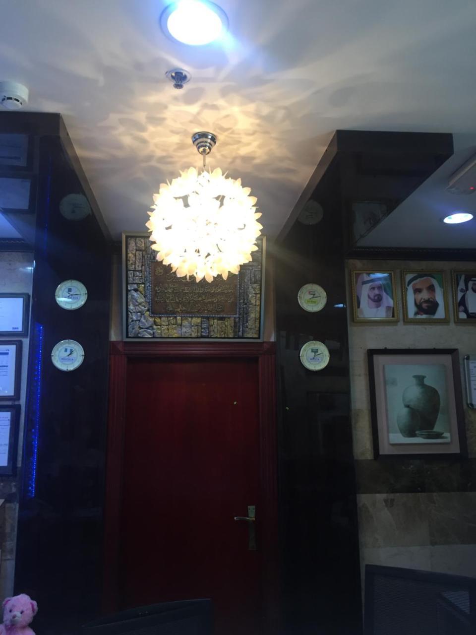 דובאי Al Amana Hotel מראה חיצוני תמונה